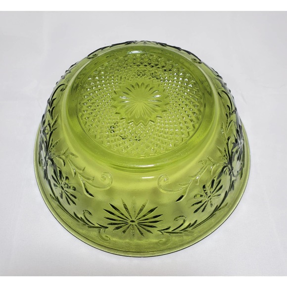 Vintage FTD Avocado Raised Green Floral Glass Serving Bowl - Picture 3 of 3